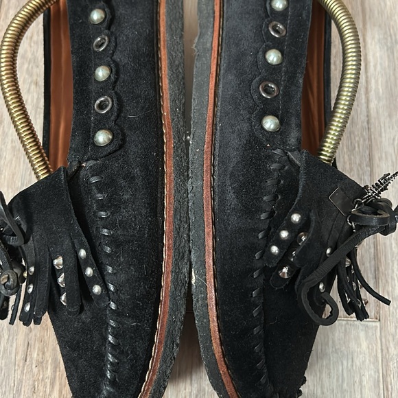 Coach Roccasin Slip On Black Studded Fringe Suede size 8.5 B EUR 39 - Picture 13 of 16